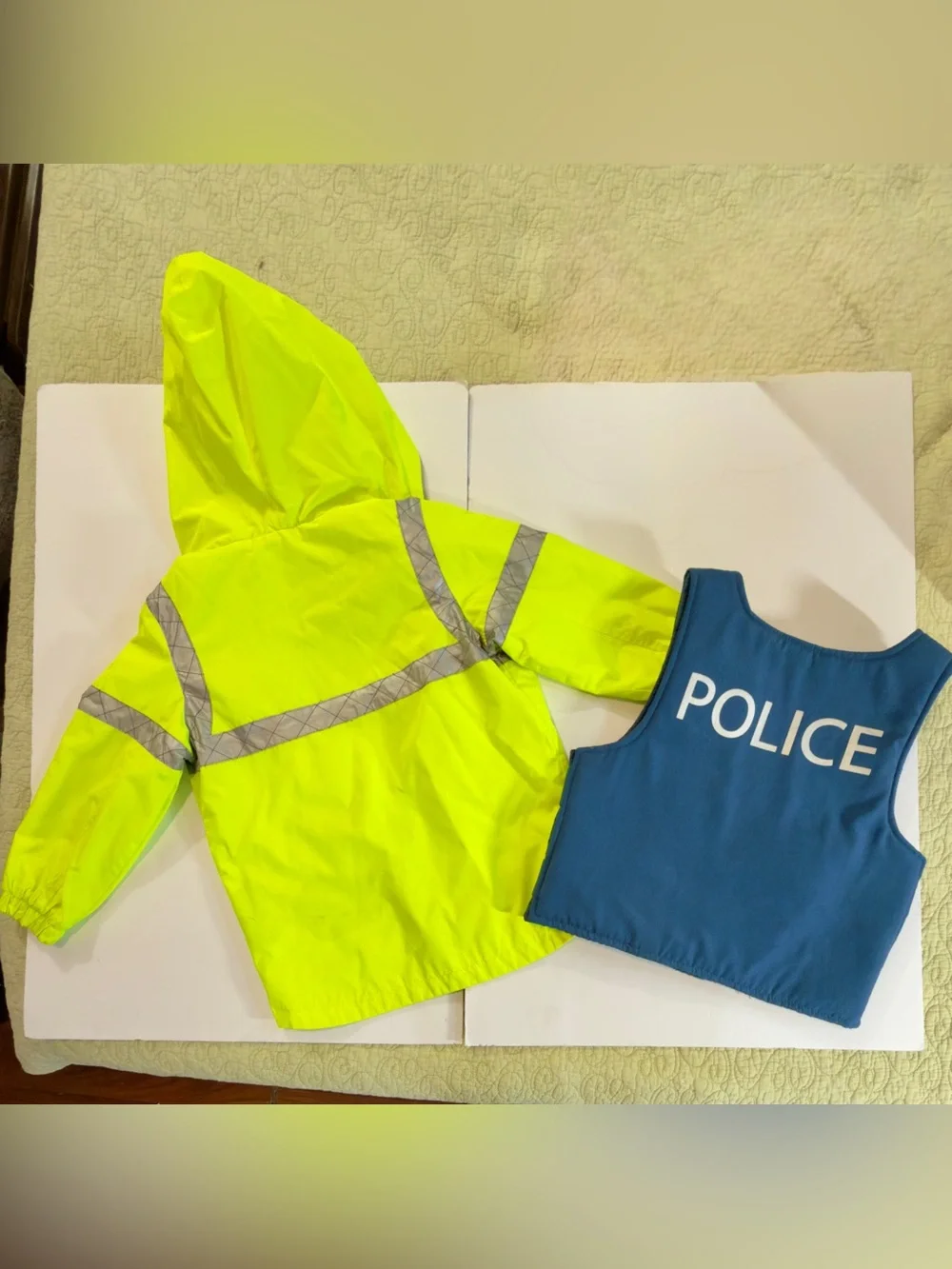 Kids Police dress up/role-play/costume vest & hooded rain jacket Boys M(5-6) |uu